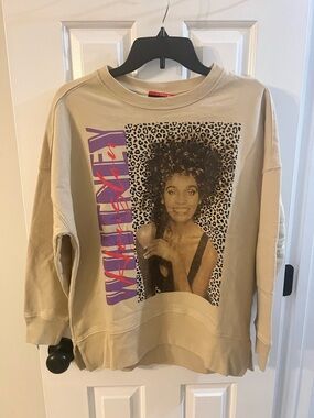 Vintage-Inspired Beige Graphic Sweatshirt - Women's Top